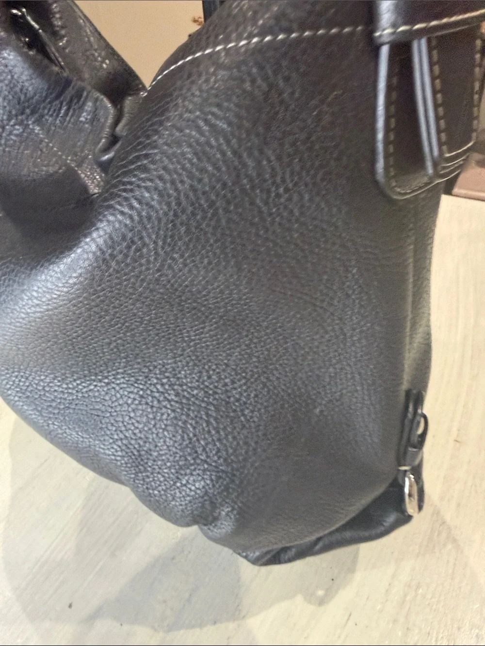 Vintage Y2K Classic SoHo Black Leather Hobo Bag - Timeless Everyday Carry